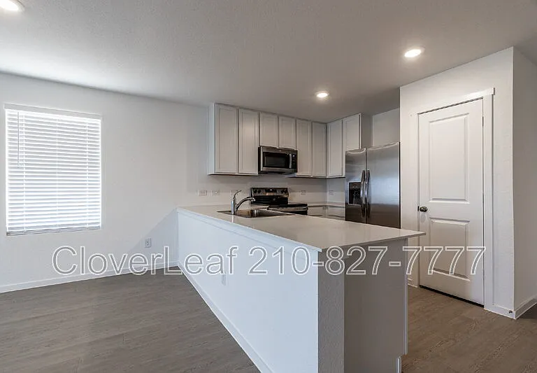 3338 Gingham Point — Photo 12