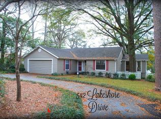 542 Lakeshore Dr, Cordele, GA 31015