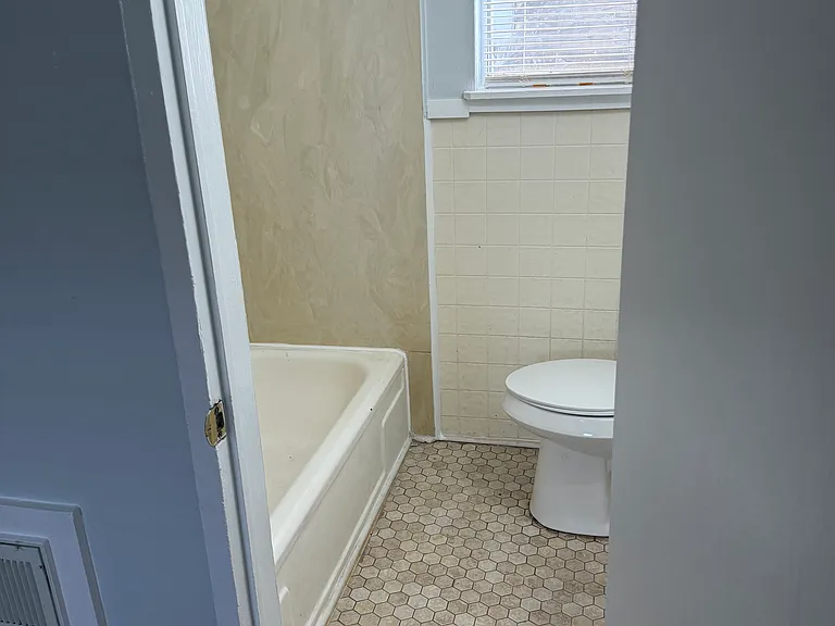 419 Fern St #B — Photo 10