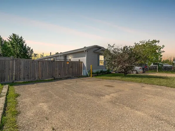 113 N Mustang Rd, Wood Buffalo, AB T9H 5K5