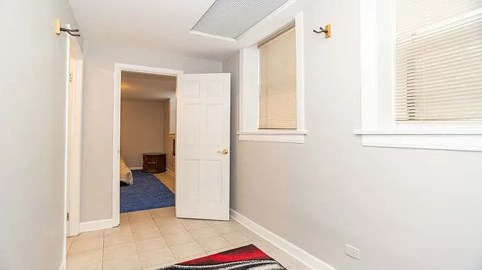 2743 N Hampden Ct #1E — Photo 22