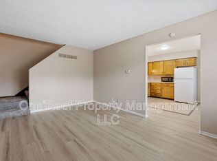 701 Linwood Dr #B26, Harrisonville, MO 64701