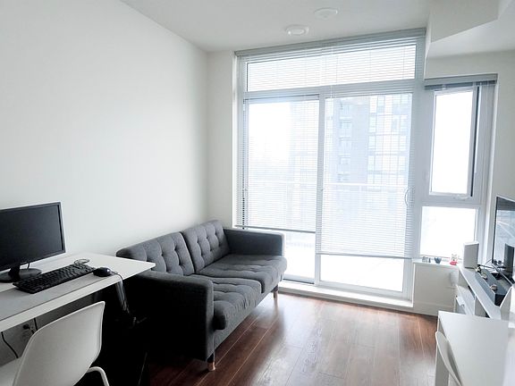 5th image of 13308 Central Ave #904