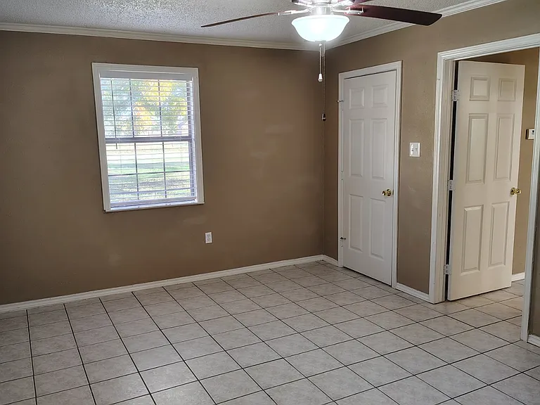 1264 Harmony Cir — Photo 9