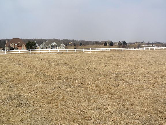 5th image of 5645 Waters Edge Ct Lot 226