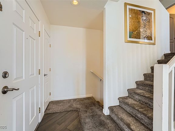5th image of 2761 Red Vista Ct