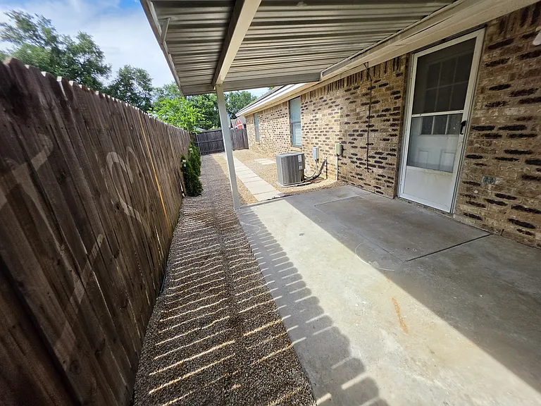 7501 April Ln #7501 — Photo 11