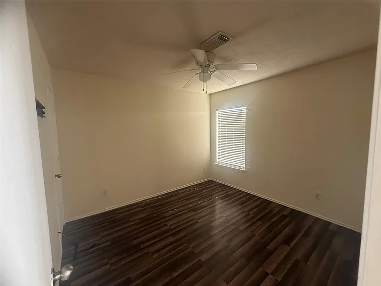 21219 Grand Linden Ct — Photo 15