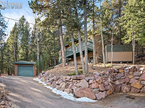 2nd image of 464 Evergreen Ct