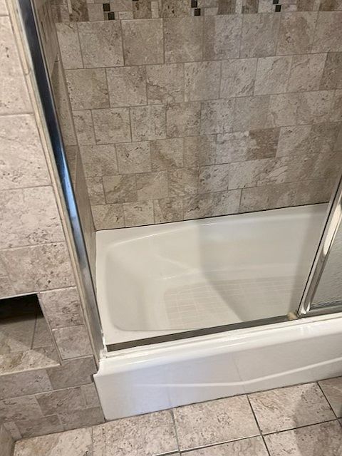 1st image of 50 E 6th St #2