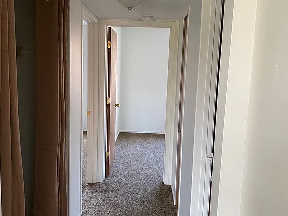 2nd image of 1091 Fruit St APT 8