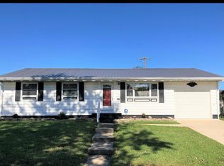 114 Vaturia Dr, Hurricane, WV 25526