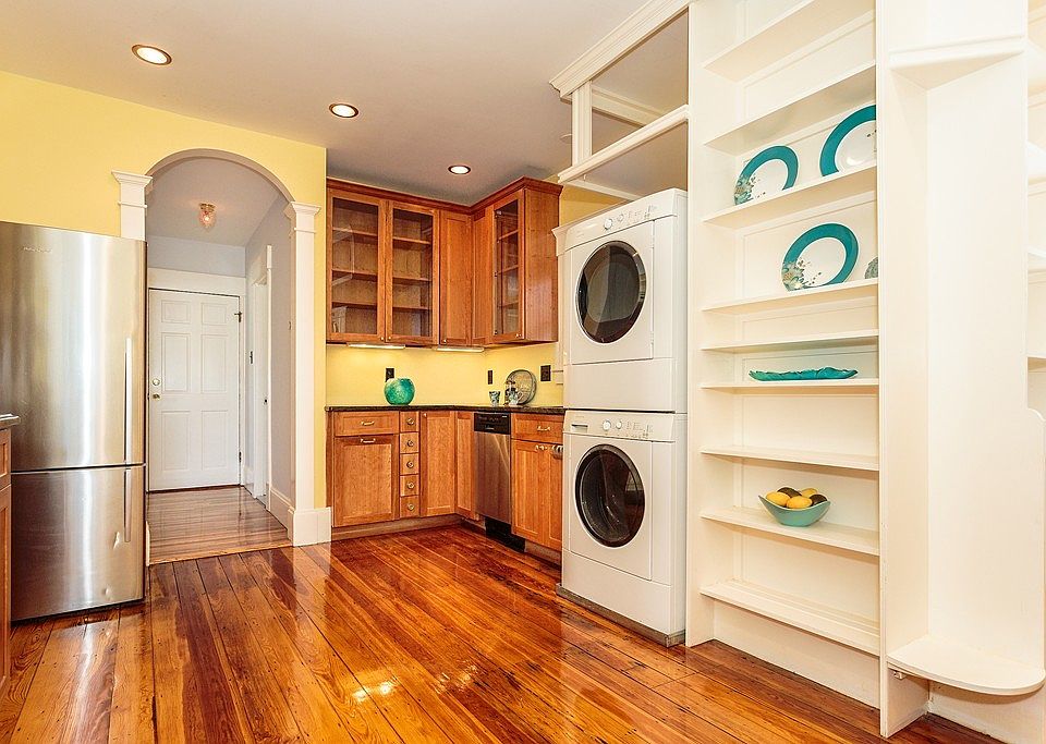 1st image of 25 Boynton St #3