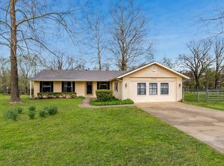 11704 Lindy Ln, Rogers, AR 72756