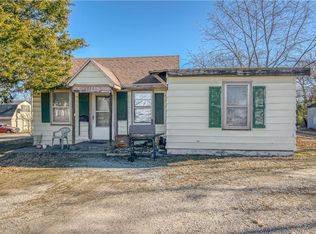2201 S Main St, Galena, KS 66739