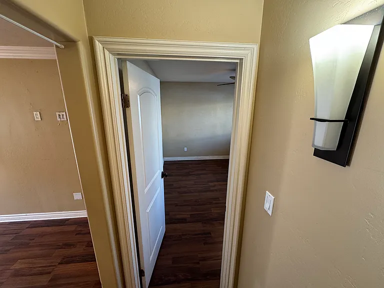 1450 Iris Ave #11 — Photo 31