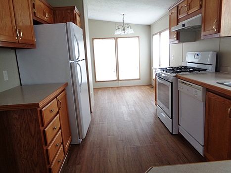 3rd image of 58622 Meadow Creek Blvd