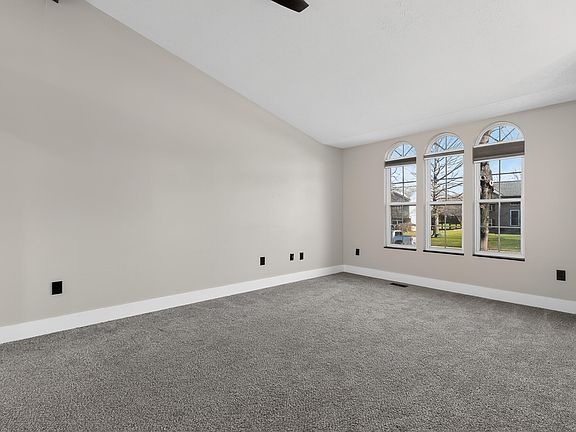 5th image of 12024 Rachel Ann Dr