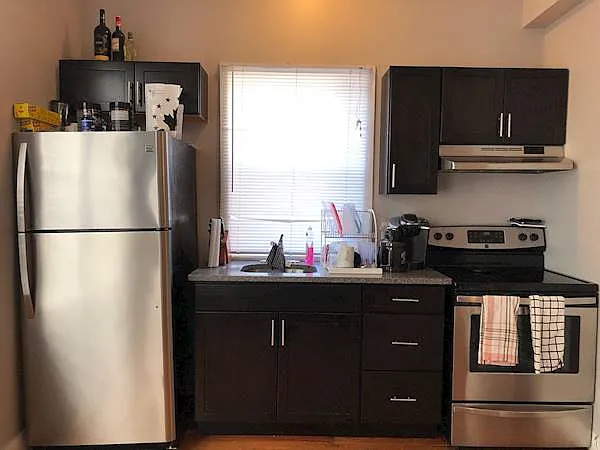 735 King St E #1 — Photo 3