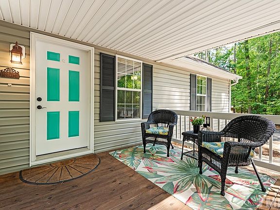 3rd image of 5422 Stephens Ln