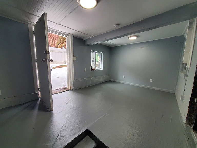 127 Dove Street — Photo 6