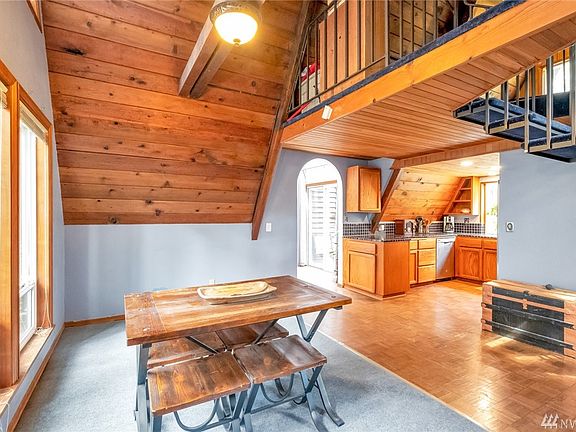 3rd image of 10829 Minterwood Dr NW