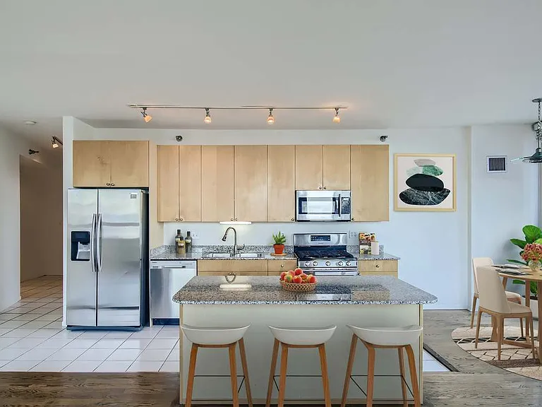 701 S Wells St #2104 — Photo 2