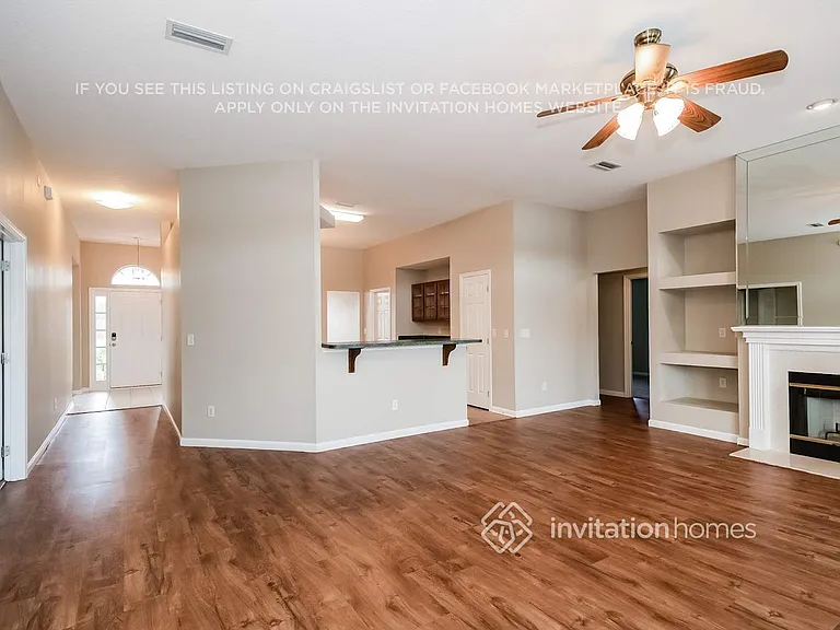 545 Thornberry Rd — Photo 4