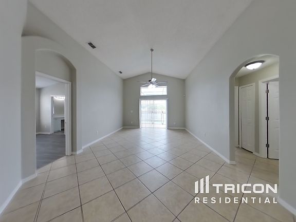 4th image of 7632 Hidden Cypress Dr