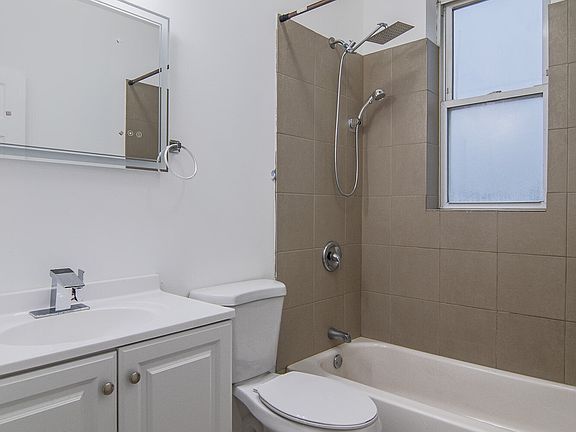 5th image of 1141 S Francisco Ave APT 1R