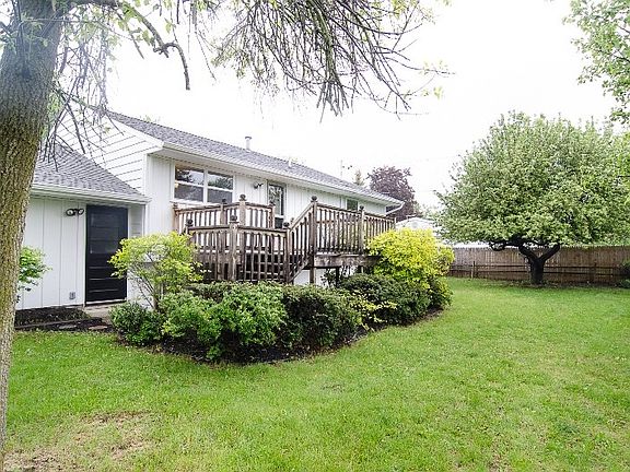 5th image of 3088 Canterbury Dr