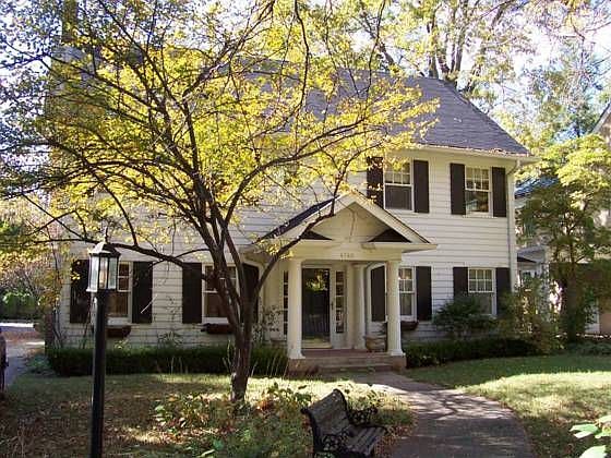 2nd image of 4540 N Park Ave