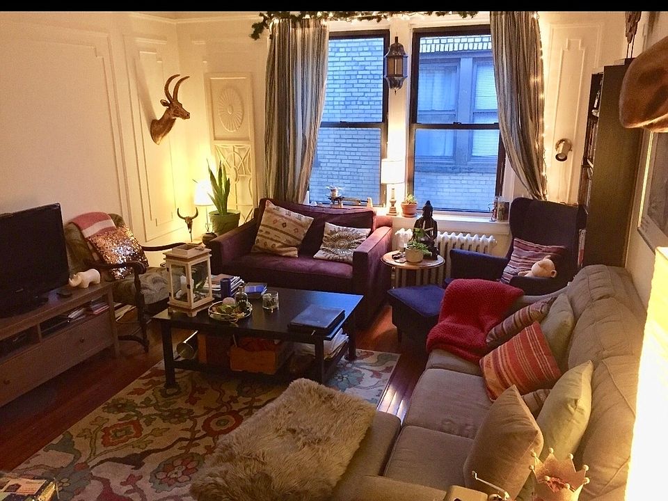 2nd image of 31-38 29th St #10