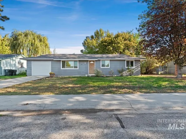 680 W Mendi Pl, Kuna, ID 83634