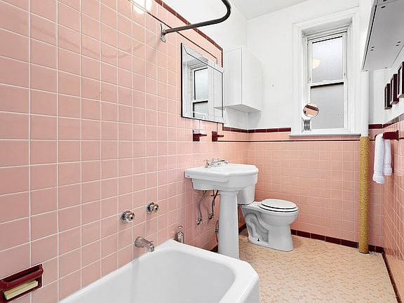 3rd image of 4404 6th Ave APT 3D
