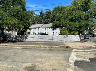 79 Meadow St #1M, Westfield, MA 01085