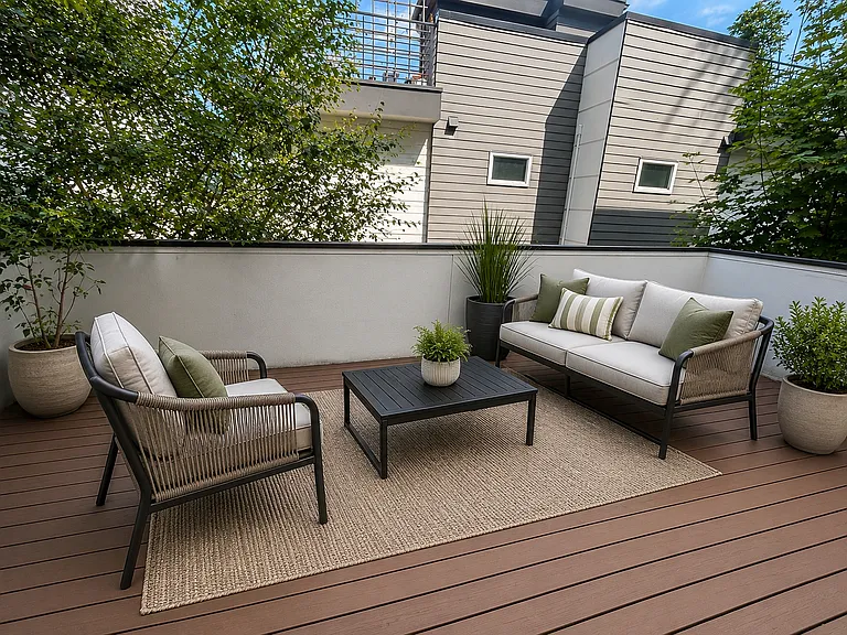 1st Floor Patio
