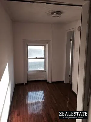 Rented by ZealEstate Group Inc | media 52