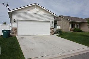 2nd image of 1505 N Brookhaven Ln
