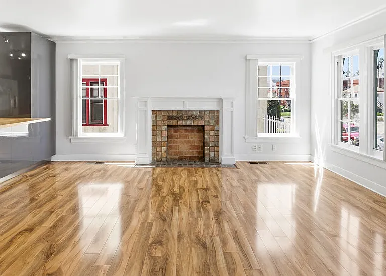 222 N New Hampshire Ave — Photo 6