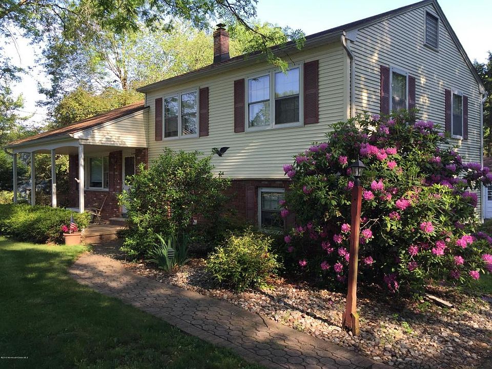 2nd image of 513 Spring Valley Dr