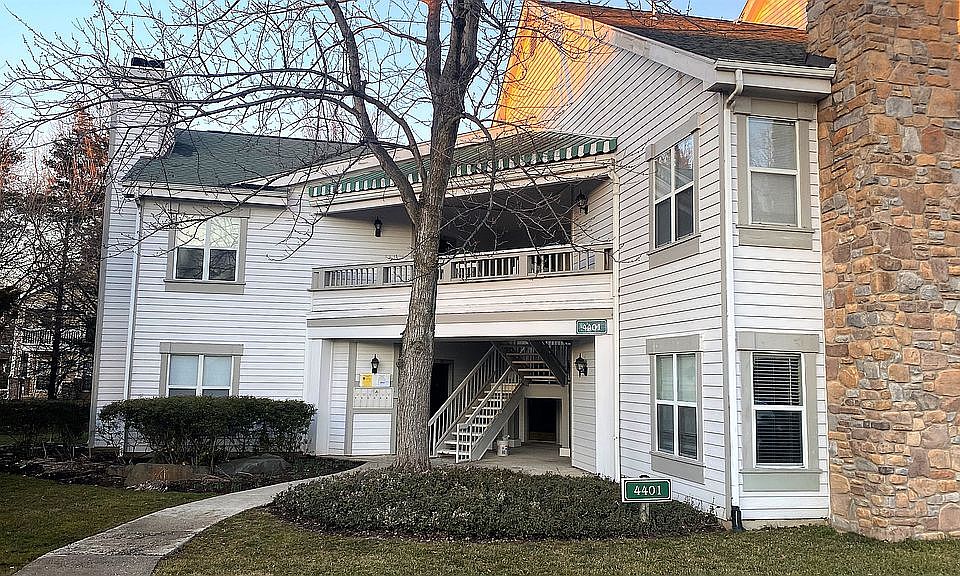 1st image of 4401 Fair Stone Dr