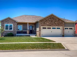 2008 NW Prairie Creek Dr, Grimes, IA 50111