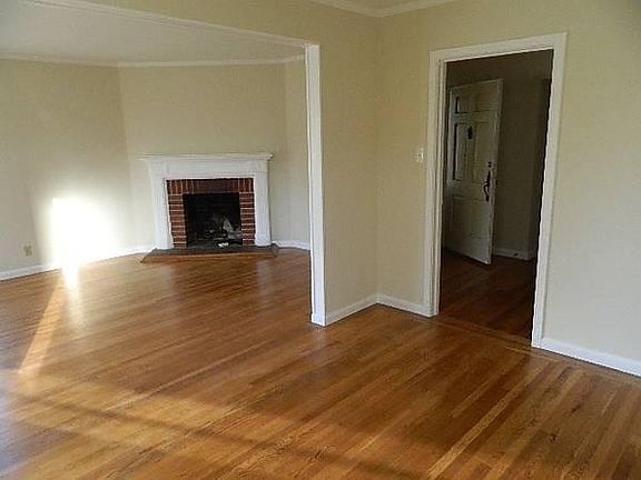 5th image of 1203 40th Ave