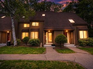 15 Webster Ct #15P, Merrimack, NH 03054
