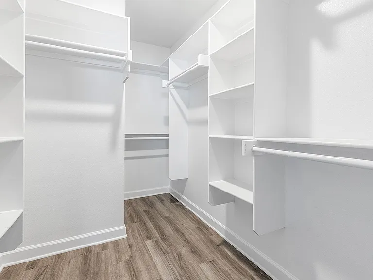 108 Pulaski Dr — Photo 10