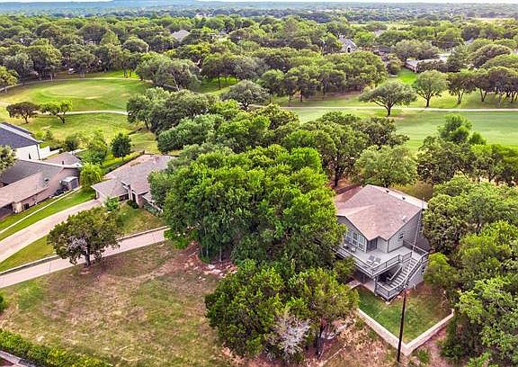 4th image of 5122 Largo Dr