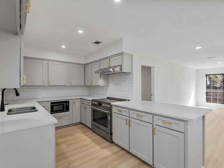 20 Woody Creek Dr — Photo 33