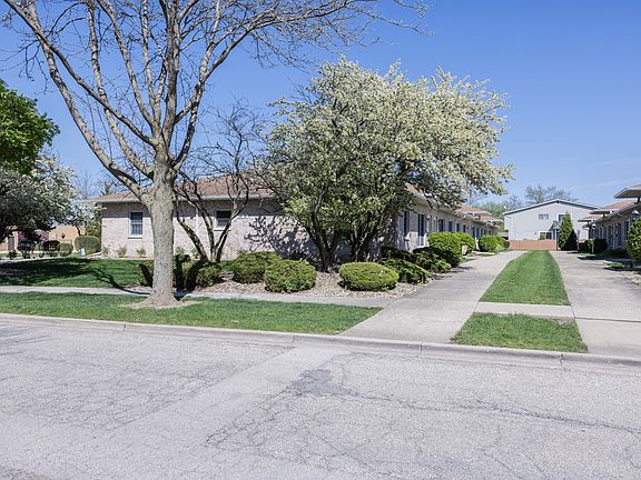 2nd image of 1120 Chovan Dr Unit 1120