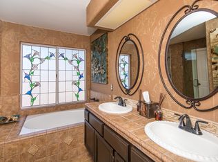 28313 Easton Ln, Santa Clarita, CA 91350